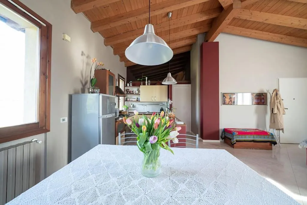 Appartamento Antica Corte San Felice del Benaco Διαμέρισμα